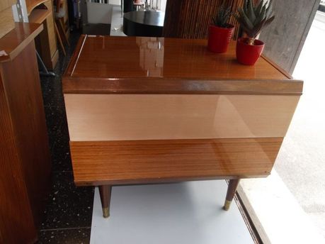 Einfach-Schnell e.U. in Innsbruck - Sideboards & Nachtkastl